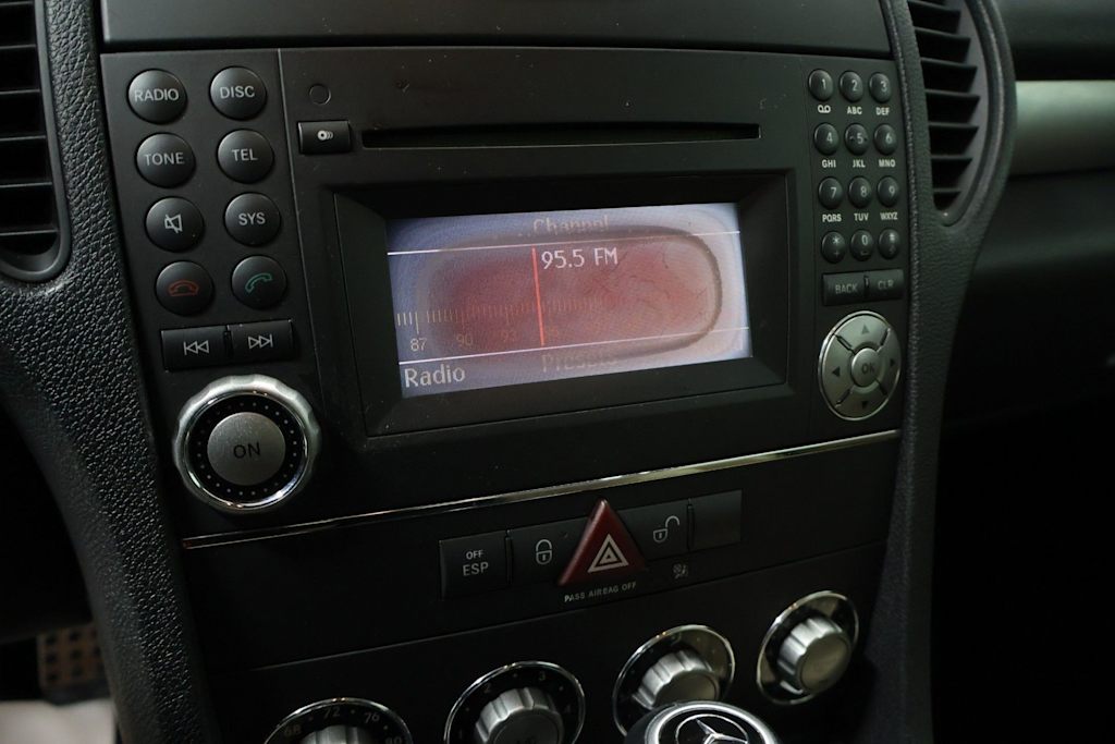 Thumbnail: 2009 Mercedes-Benz SLK - 11