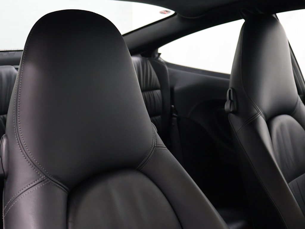 Thumbnail: 2001 Porsche 911 - 28