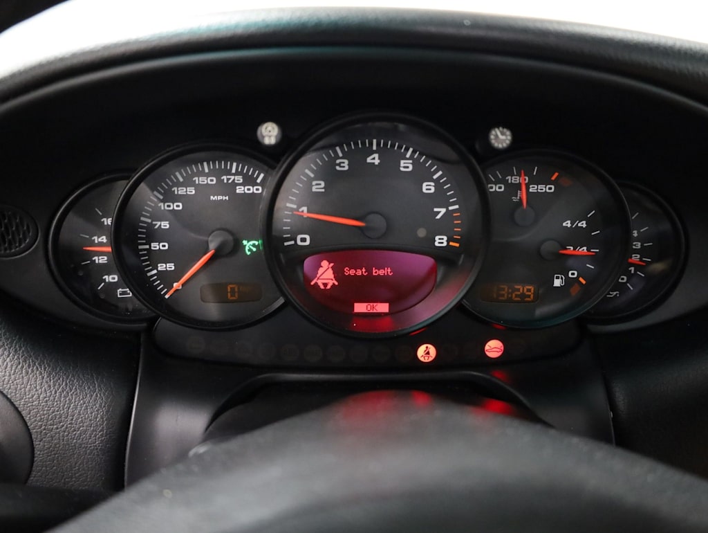 Thumbnail: 2003 Porsche 911 - 29