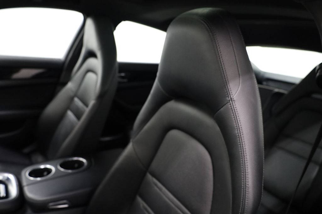 Thumbnail: 2018 Porsche Panamera - 11