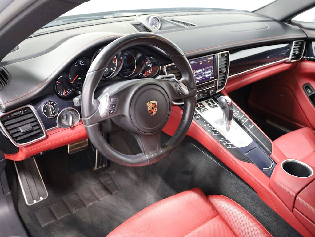 Thumbnail: 2016 Porsche Panamera - 2