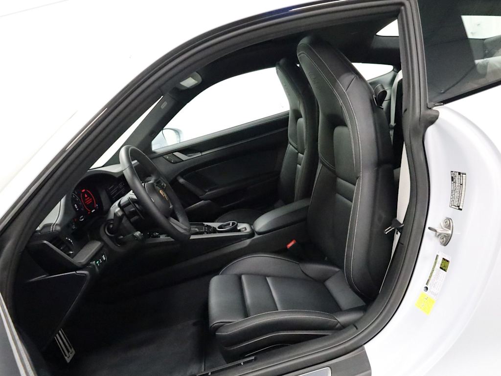 Thumbnail: 2026 Porsche 911 - 9
