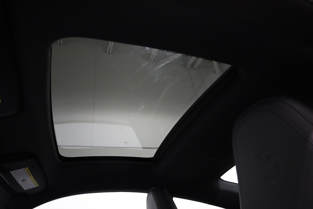 Thumbnail: 2025 Porsche 911 - 27