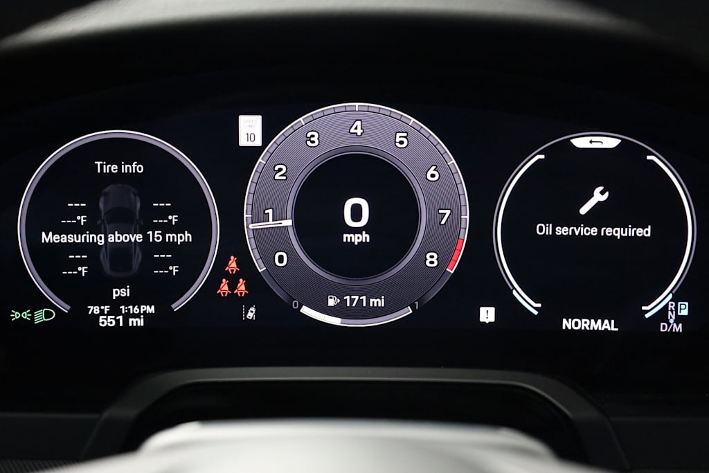 Thumbnail: 2025 Porsche 911 - 16