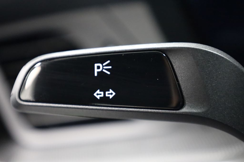 Thumbnail: 2025 Porsche 911 - 31