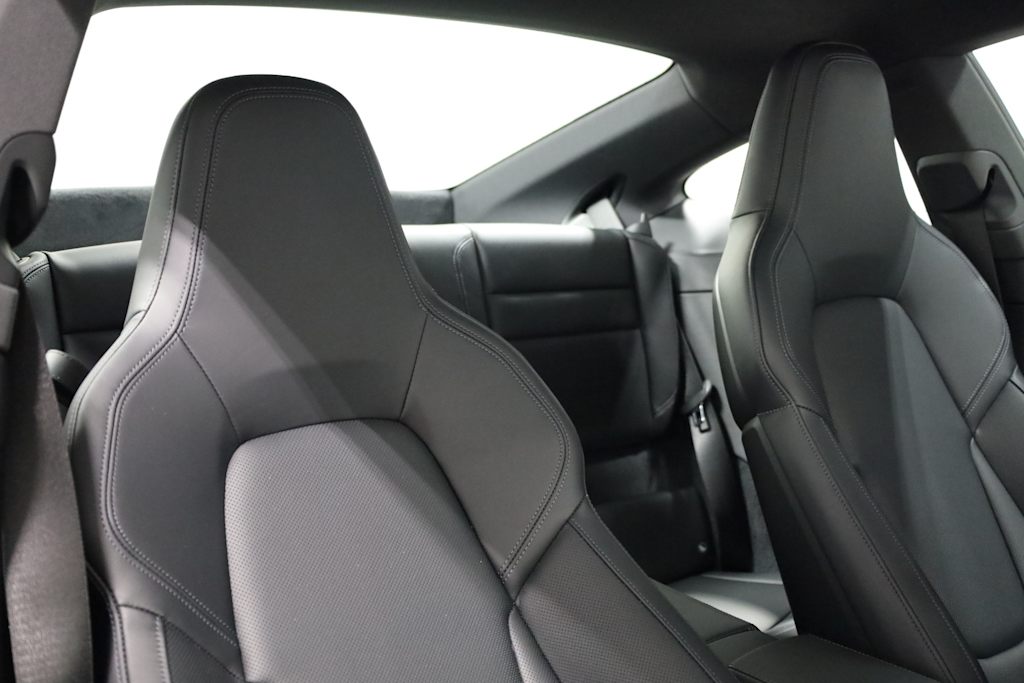 Thumbnail: 2025 Porsche 911 - 28