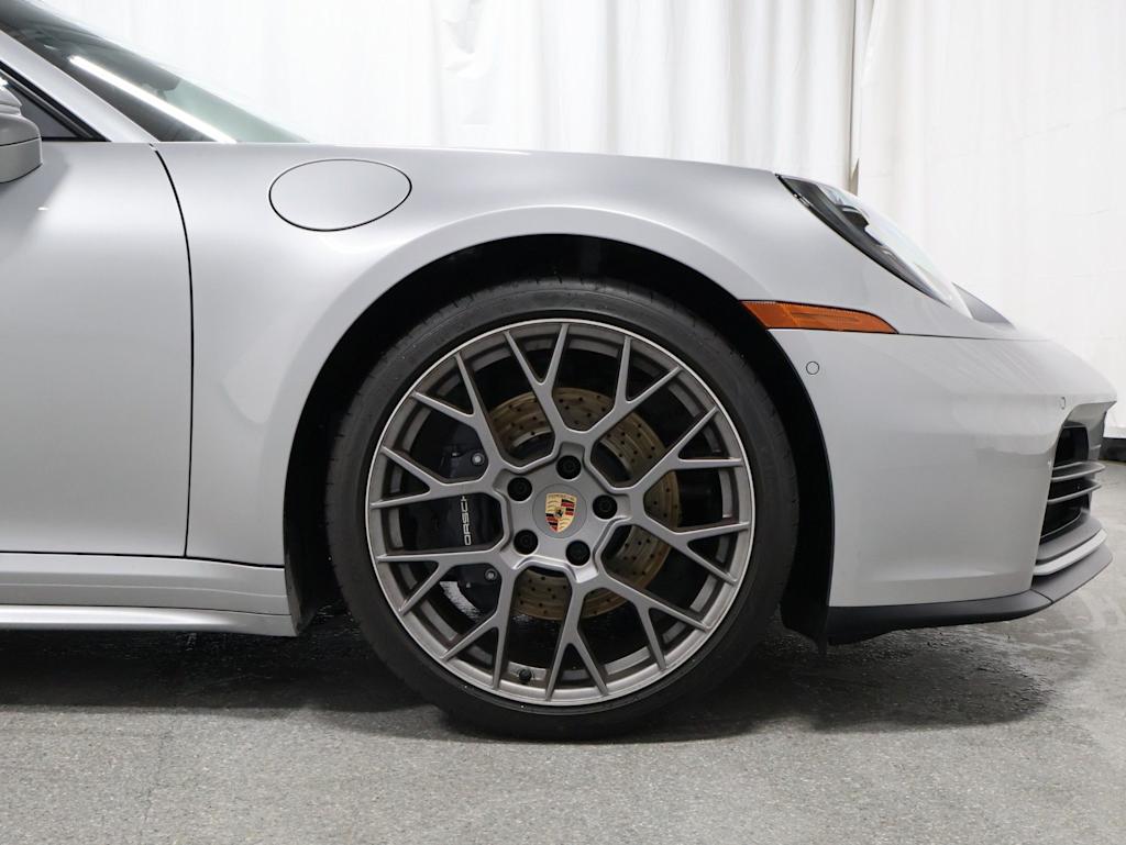 Thumbnail: 2025 Porsche 911 - 7