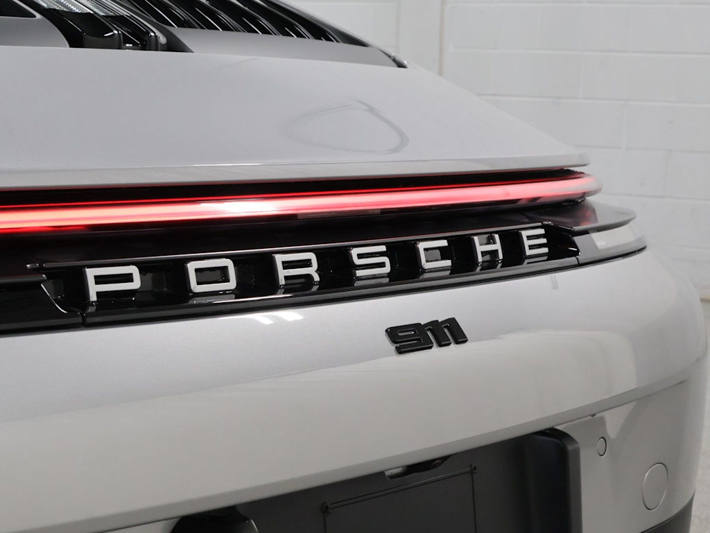 Thumbnail: 2025 Porsche 911 - 6