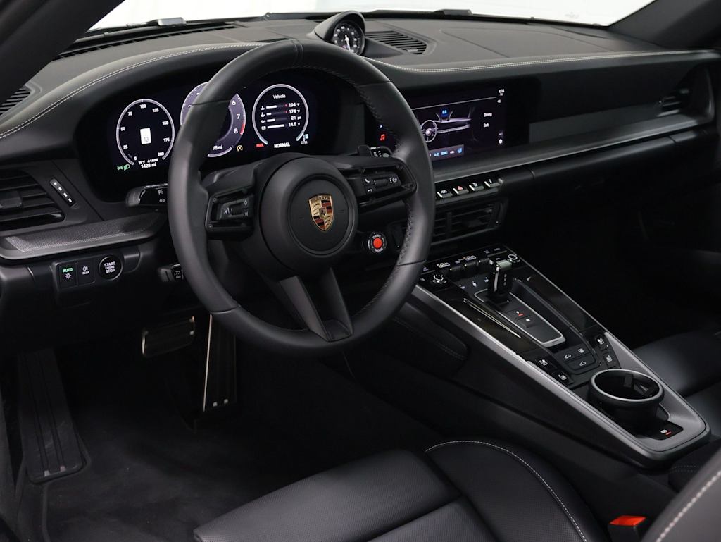 Thumbnail: 2025 Porsche 911 - 2