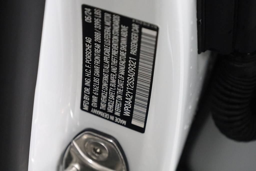 Thumbnail: 2025 Porsche Taycan - 20