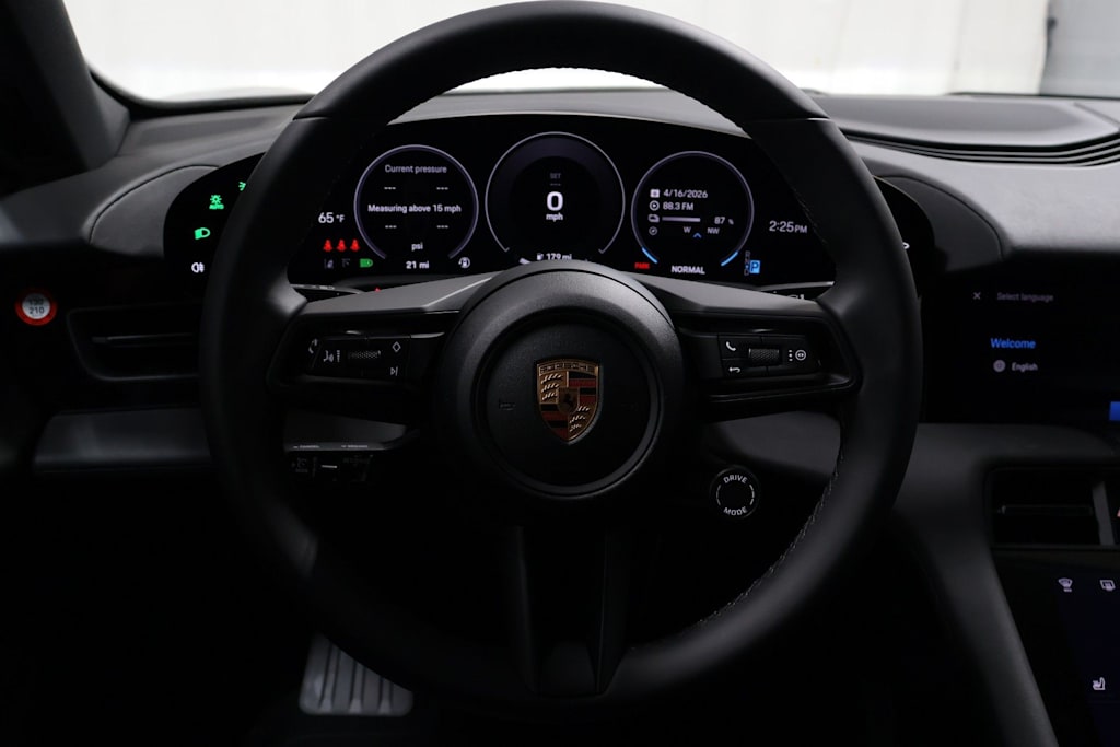 Thumbnail: 2026 Porsche Taycan - 11