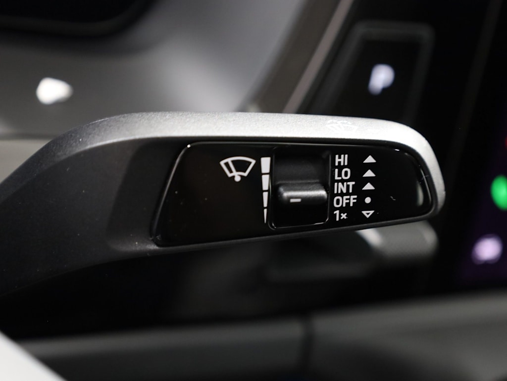 Thumbnail: 2026 Porsche Panamera - 33