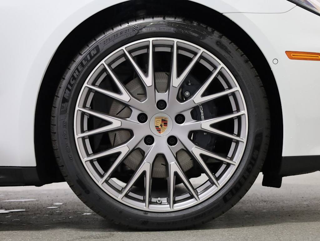Thumbnail: 2026 Porsche Panamera - 24
