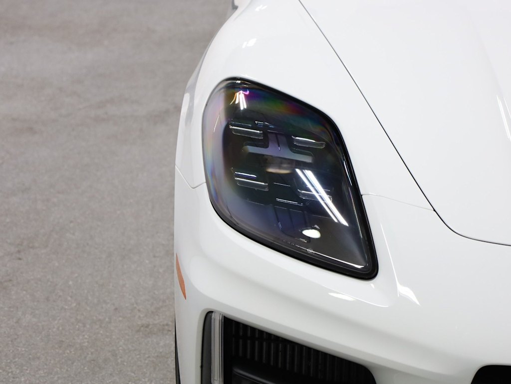 Thumbnail: 2024 Porsche Panamera - 23