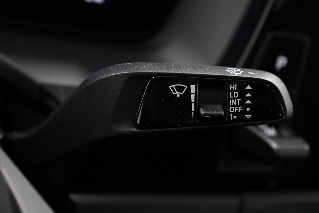 Thumbnail: 2026 Porsche Panamera - 35