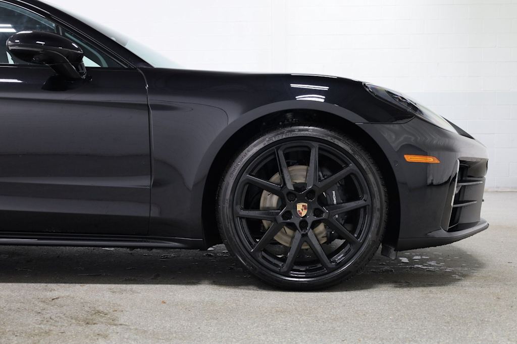 Thumbnail: 2026 Porsche Panamera - 6