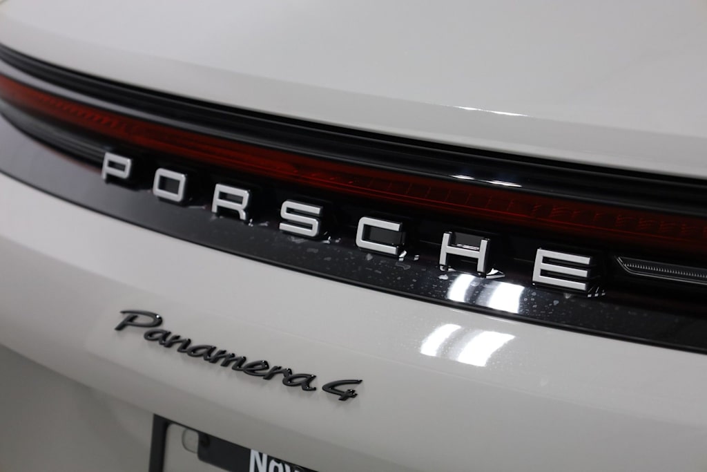 Thumbnail: 2026 Porsche Panamera - 7