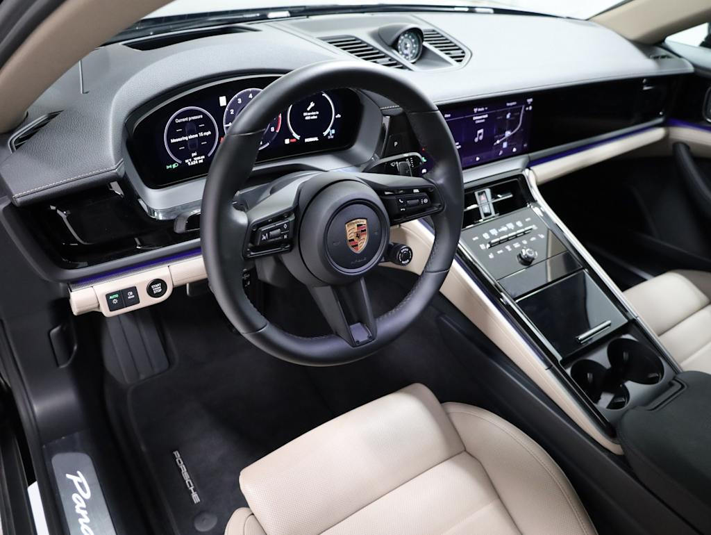 Thumbnail: 2026 Porsche Panamera - 2