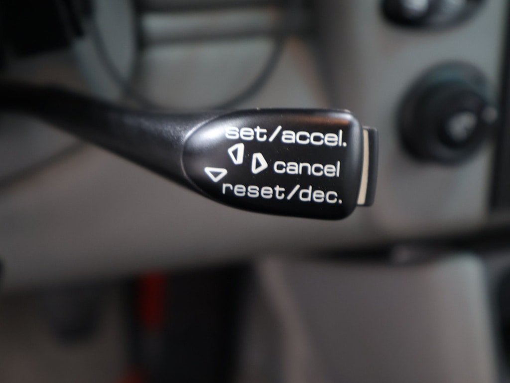 Thumbnail: 2002 Porsche 911 - 30