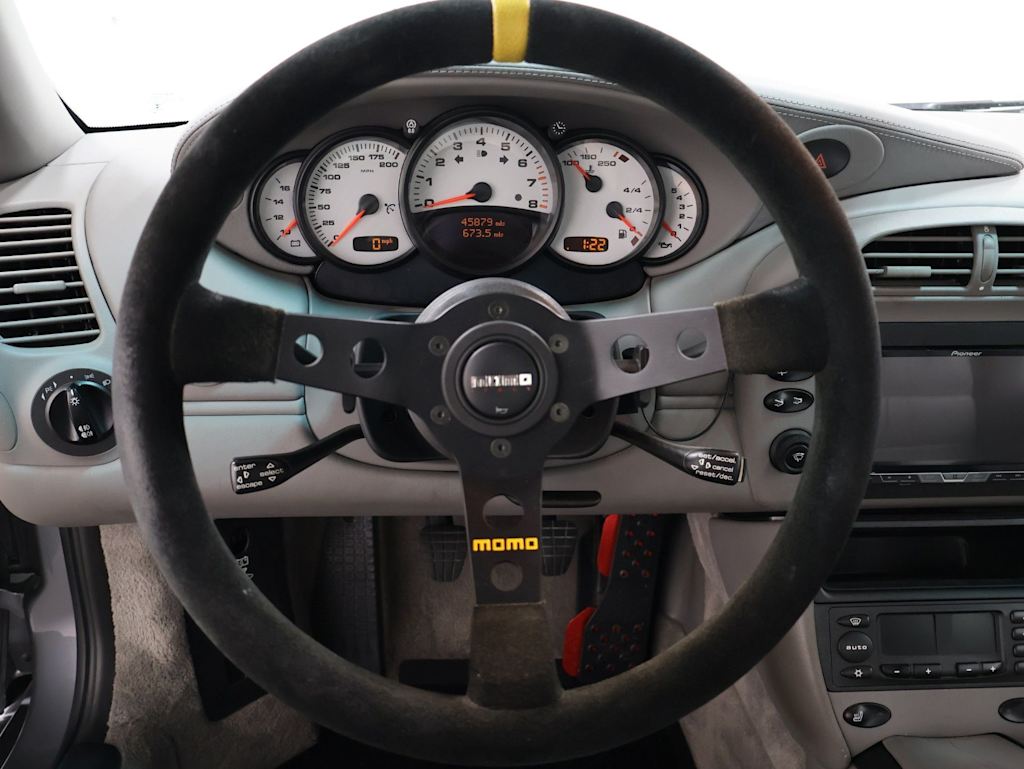 Thumbnail: 2002 Porsche 911 - 14