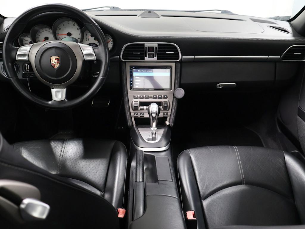 Thumbnail: 2005 Porsche 911 - 14