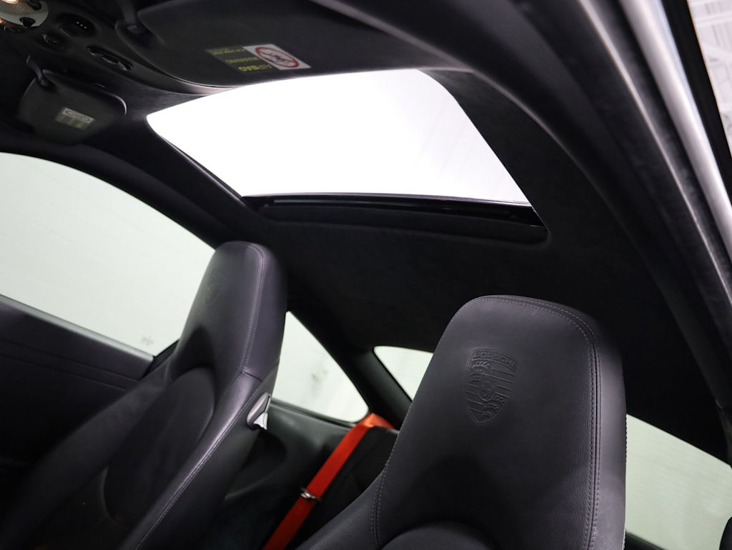 Thumbnail: 2008 Porsche 911 - 29