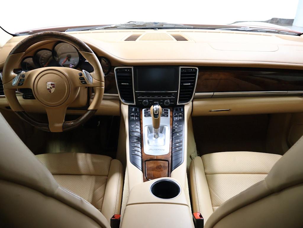 Thumbnail: 2012 Porsche Panamera - 15