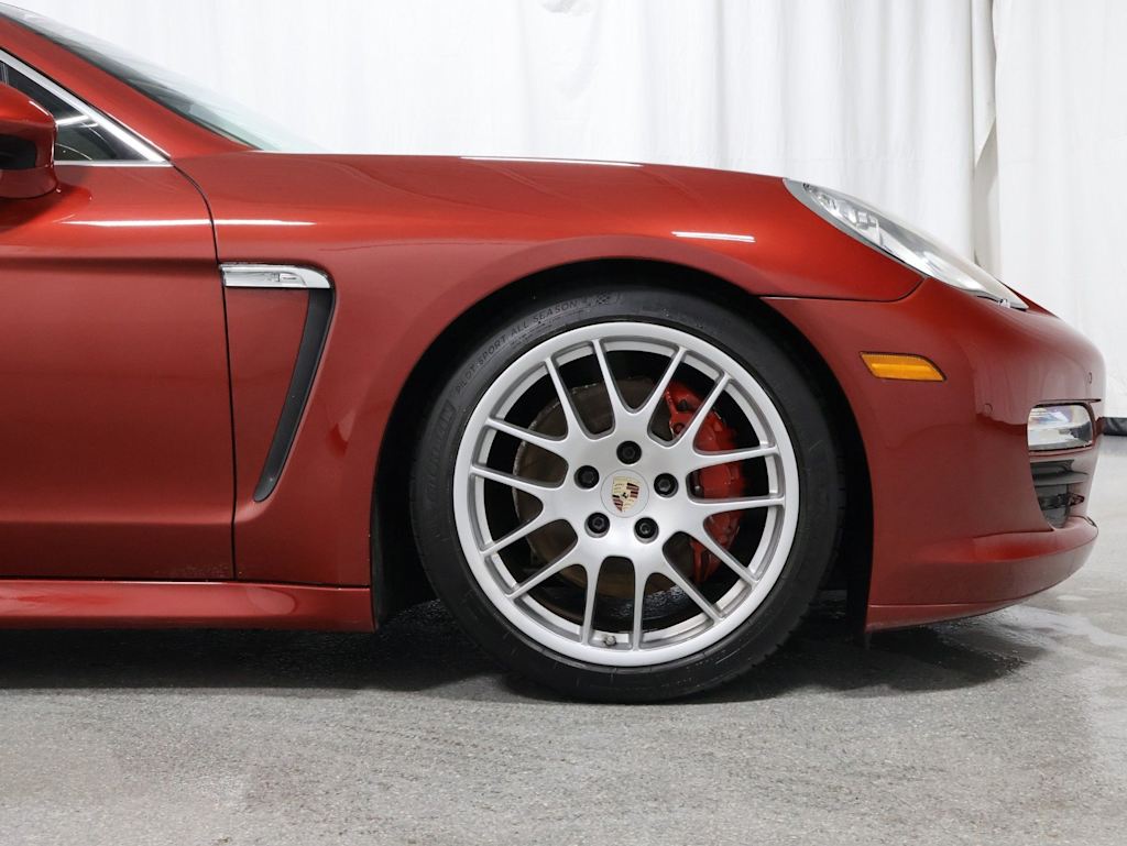 Thumbnail: 2012 Porsche Panamera - 8