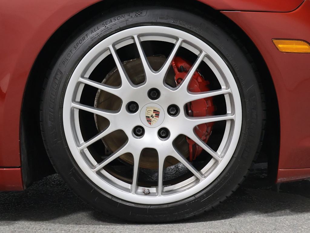 Thumbnail: 2012 Porsche Panamera - 25