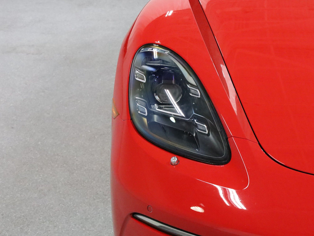 Thumbnail: 2018 Porsche 718 Cayman - 6