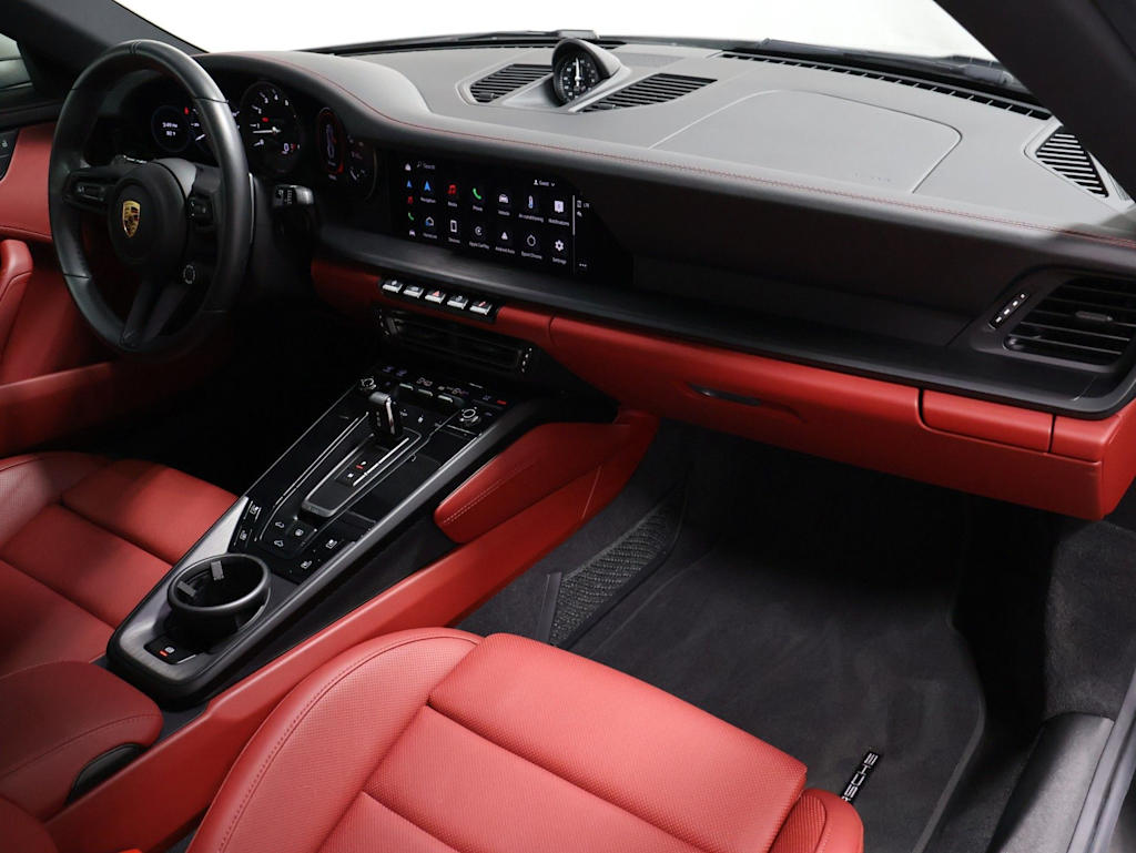Thumbnail: 2024 Porsche 911 - 8