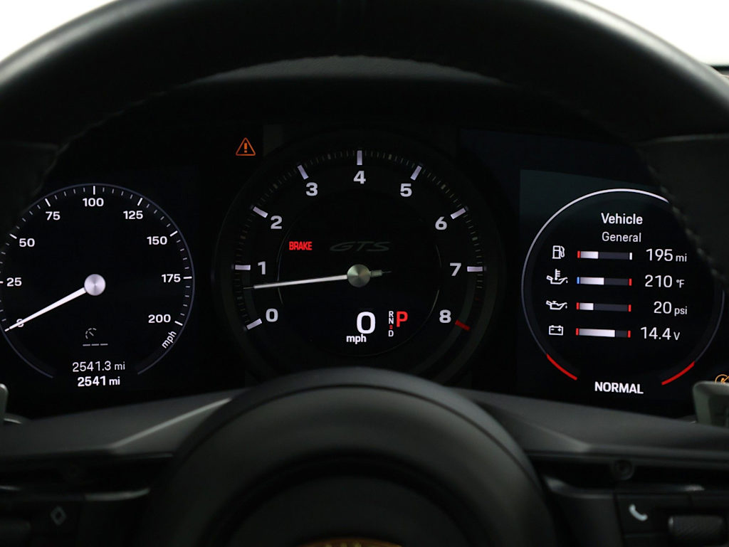 Thumbnail: 2024 Porsche 911 - 16