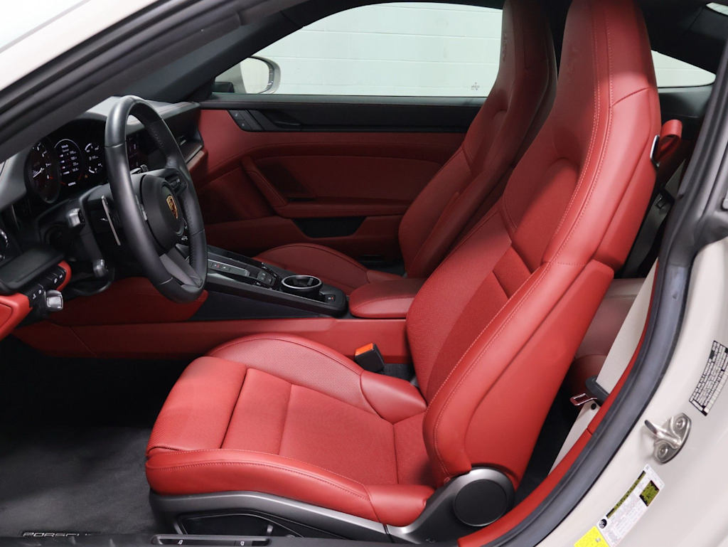 Thumbnail: 2024 Porsche 911 - 9