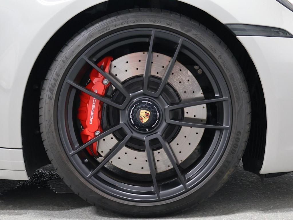 Thumbnail: 2024 Porsche 911 - 21