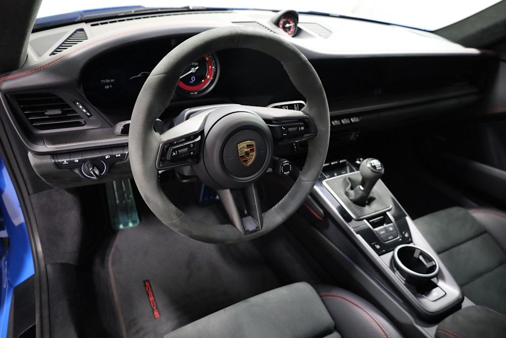 Thumbnail: 2024 Porsche 911 - 2