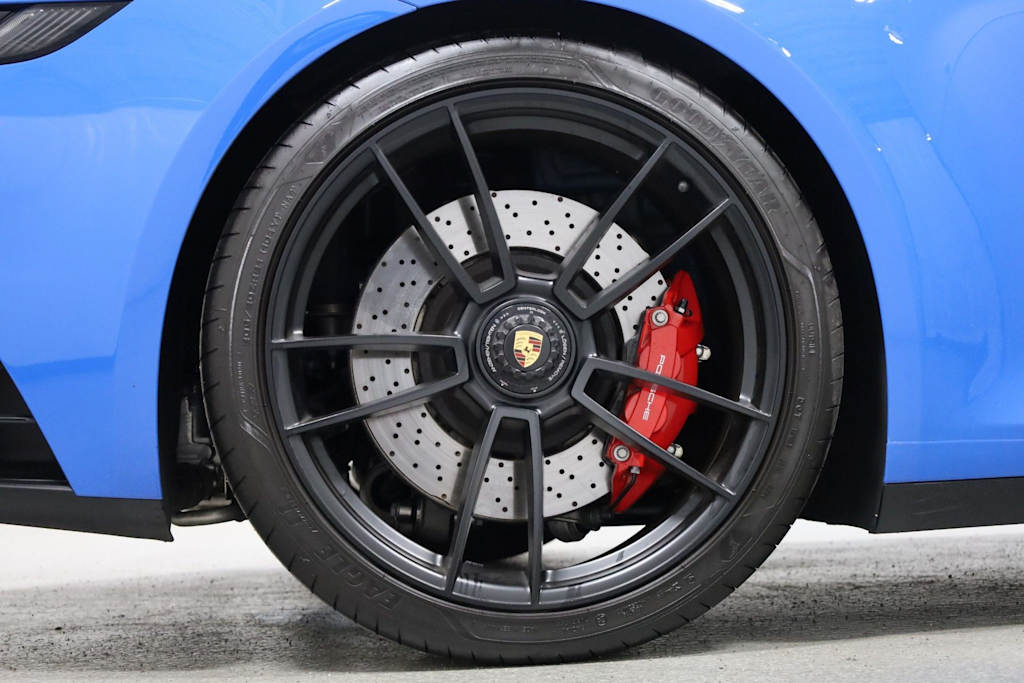 Thumbnail: 2024 Porsche 911 - 39