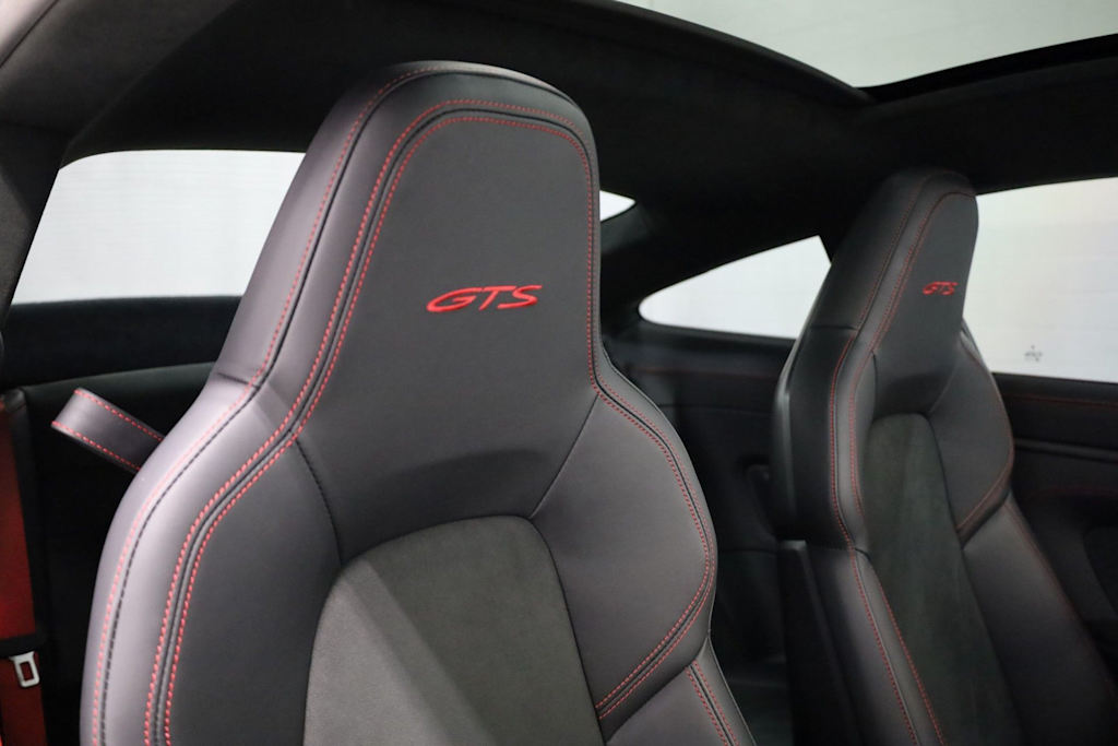 Thumbnail: 2024 Porsche 911 - 28