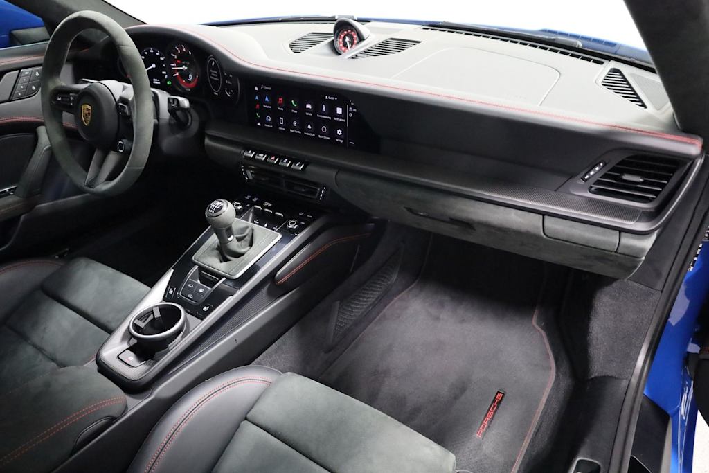 Thumbnail: 2024 Porsche 911 - 8
