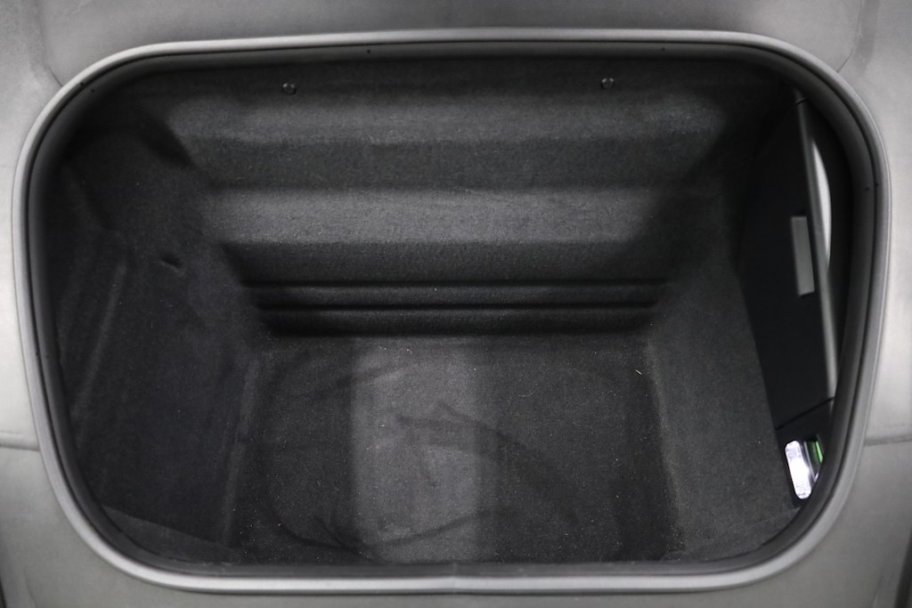 Thumbnail: 2024 Porsche 911 - 16