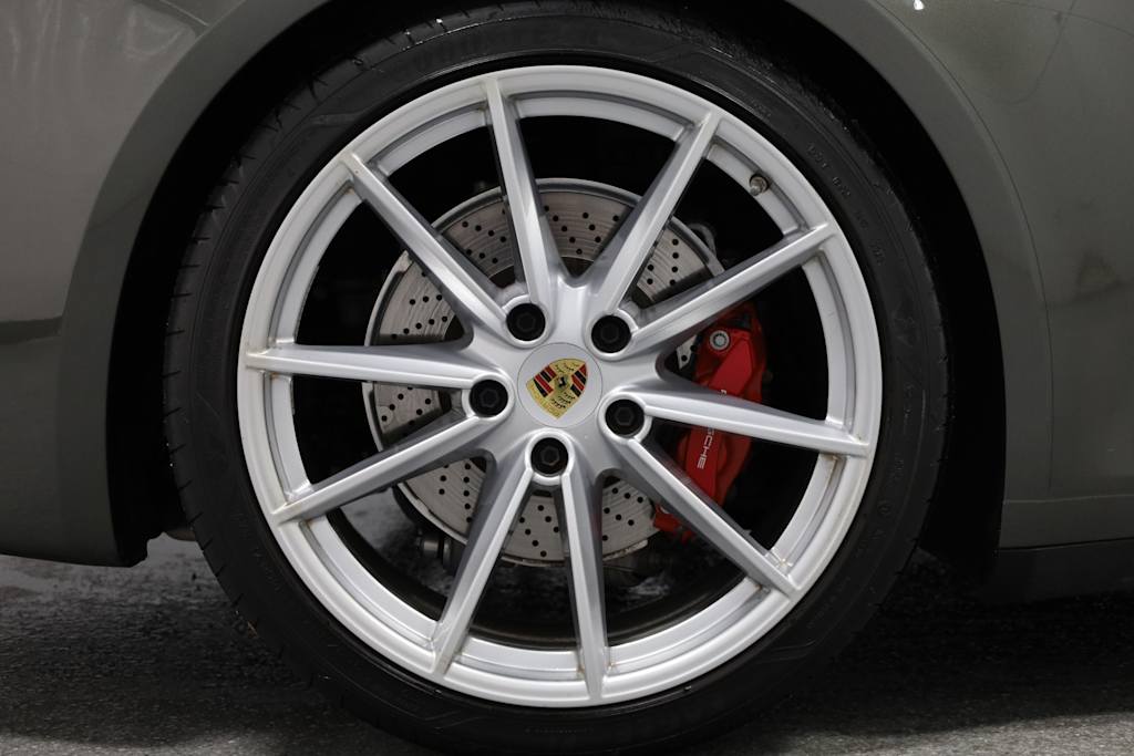 Thumbnail: 2024 Porsche 911 - 36