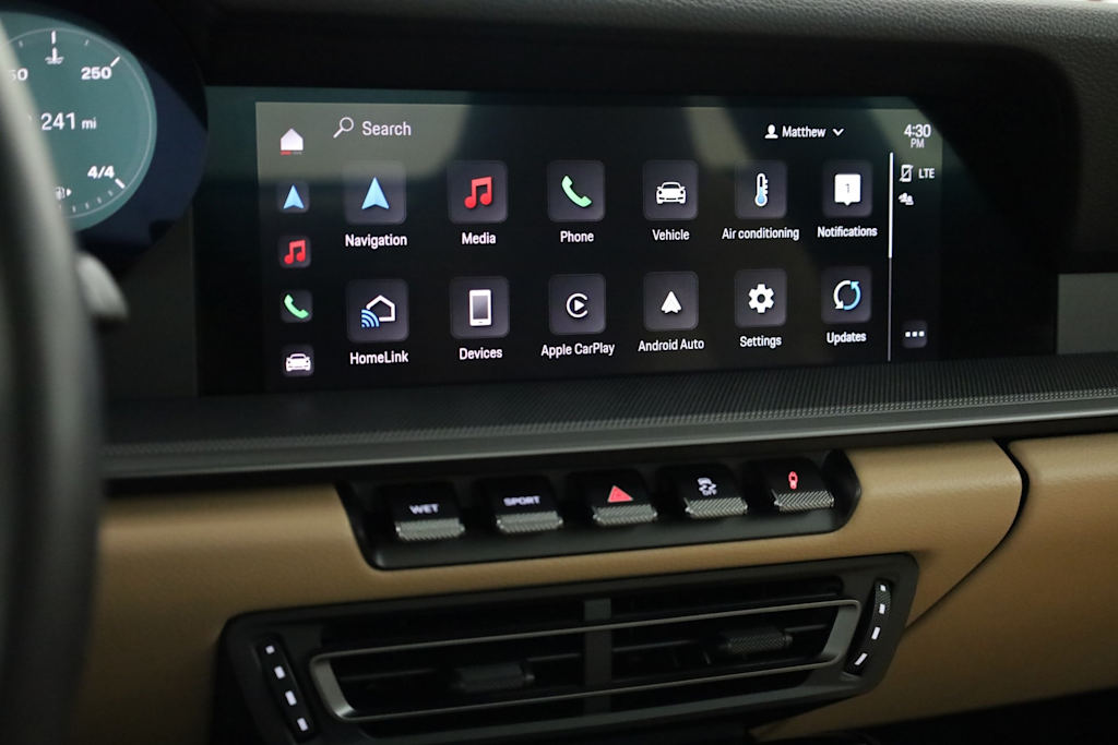 Thumbnail: 2024 Porsche 911 - 13