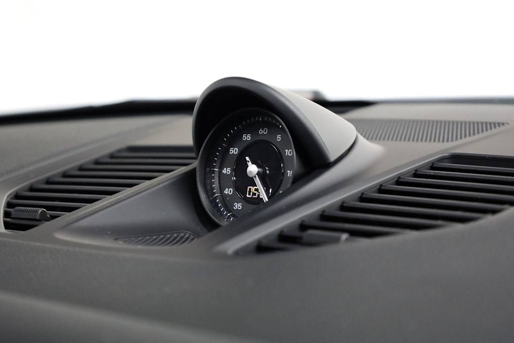 Thumbnail: 2022 Porsche 911 - 28