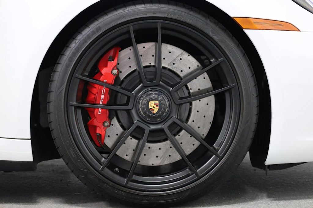 Thumbnail: 2022 Porsche 911 - 7