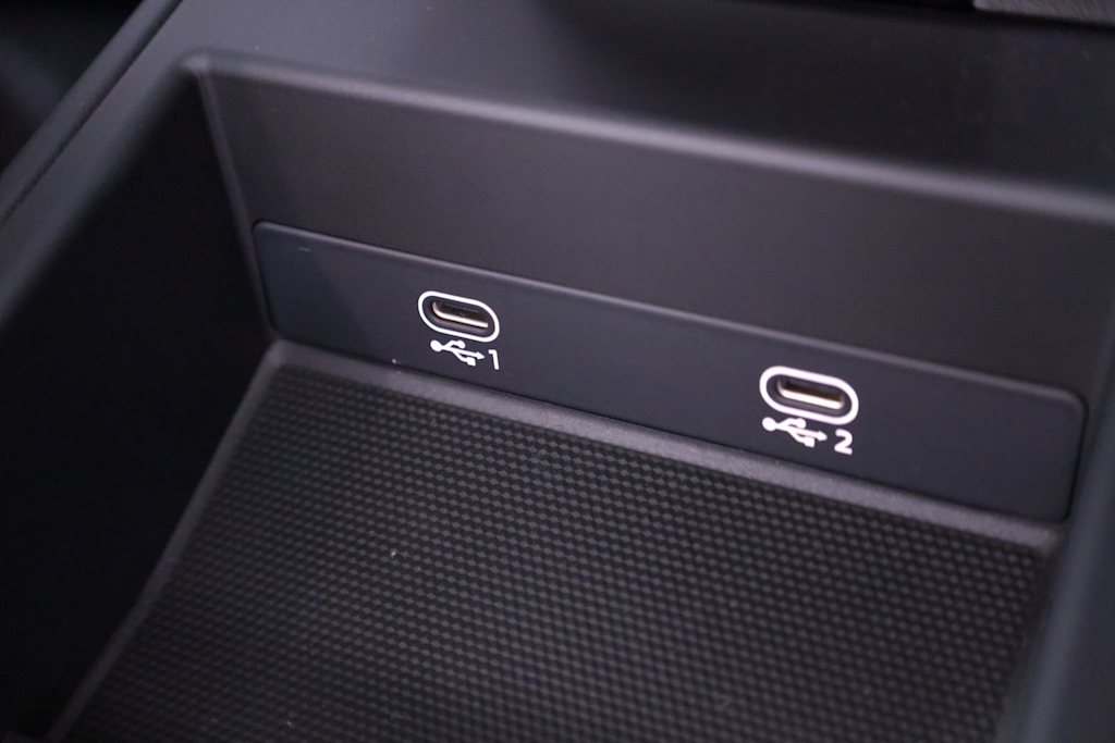 Thumbnail: 2022 Porsche 911 - 36