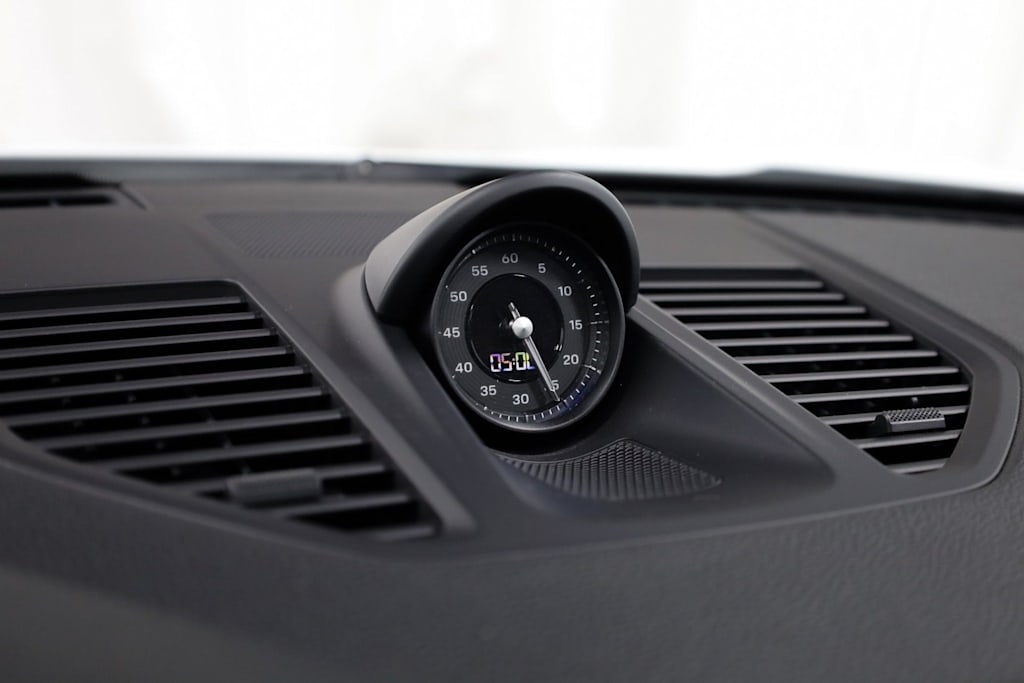 Thumbnail: 2022 Porsche 911 - 26