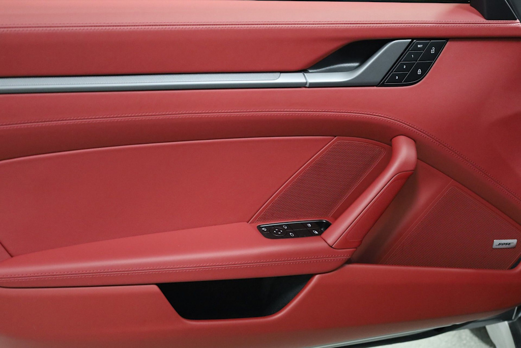 Thumbnail: 2024 Porsche 911 - 24