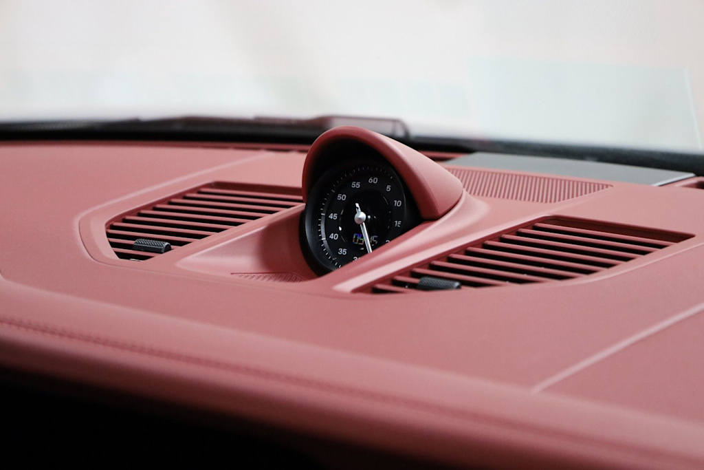 Thumbnail: 2024 Porsche 911 - 28