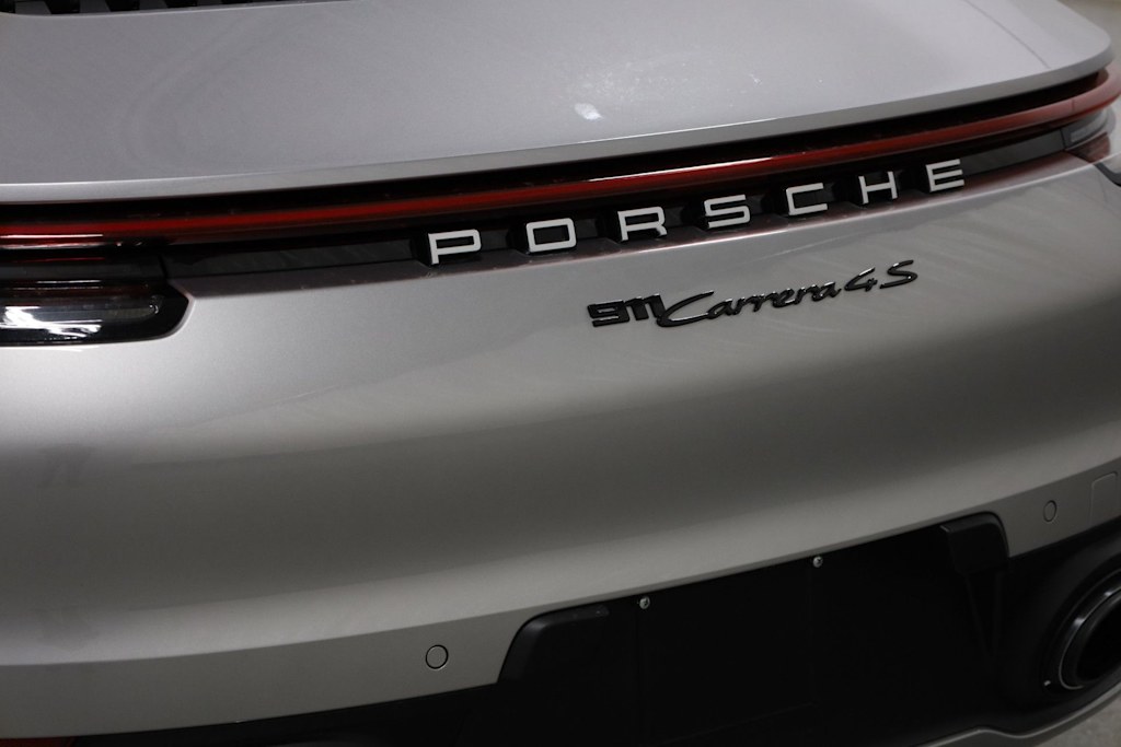 Thumbnail: 2024 Porsche 911 - 6