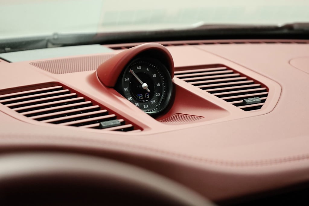 Thumbnail: 2024 Porsche 911 - 26