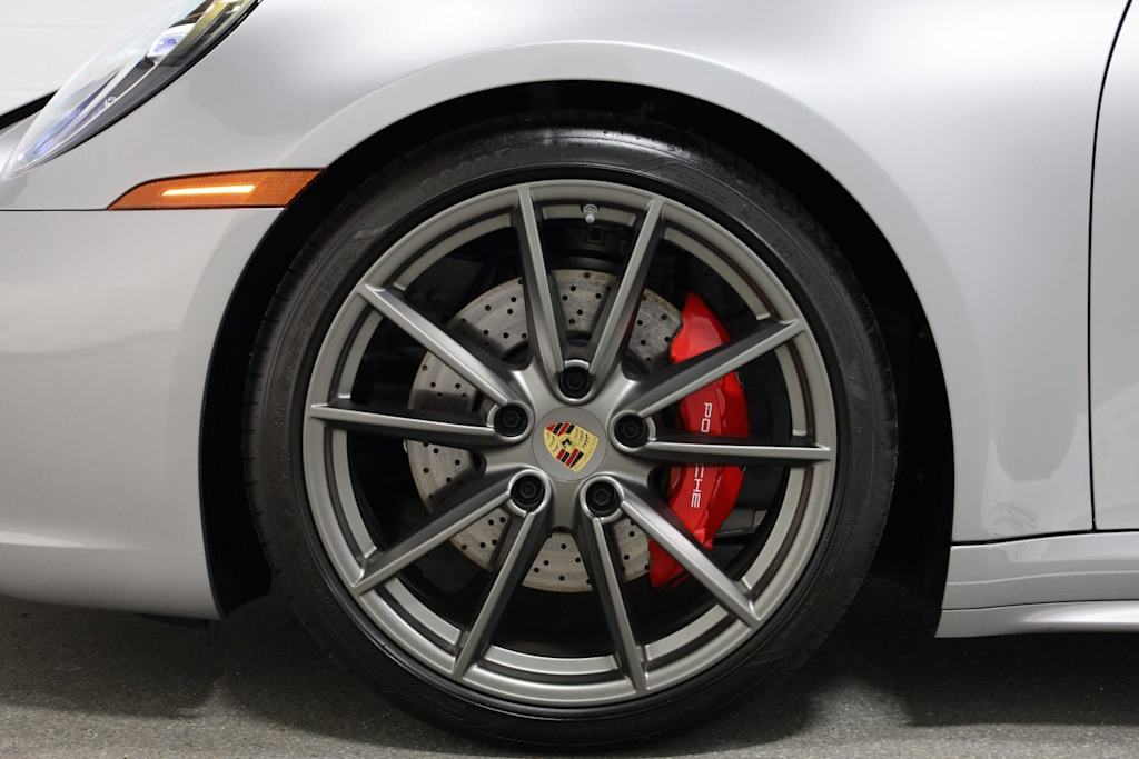Thumbnail: 2024 Porsche 911 - 40